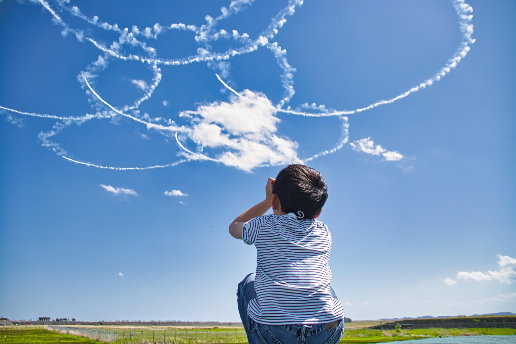 「将来はパイロット？カメラマン?」 高階 史郎